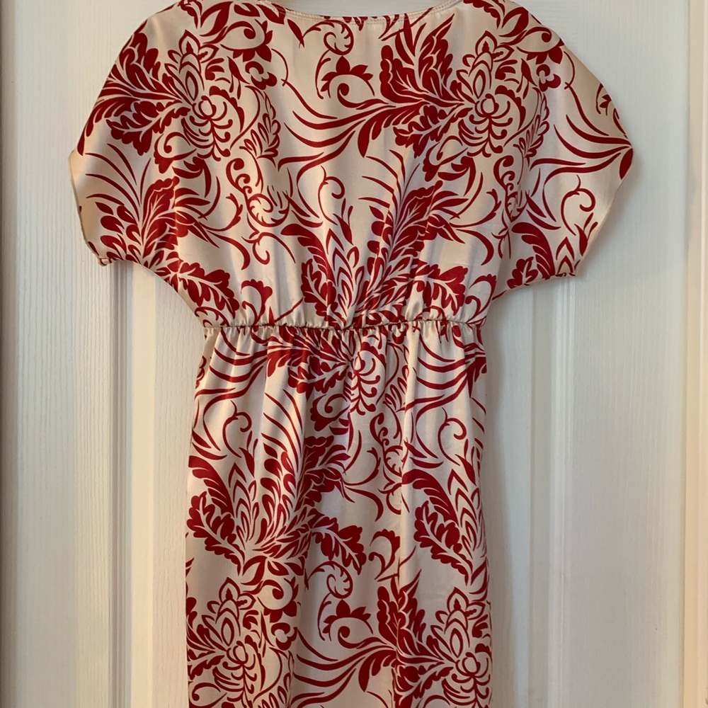 Size Medium Women’s Tunic